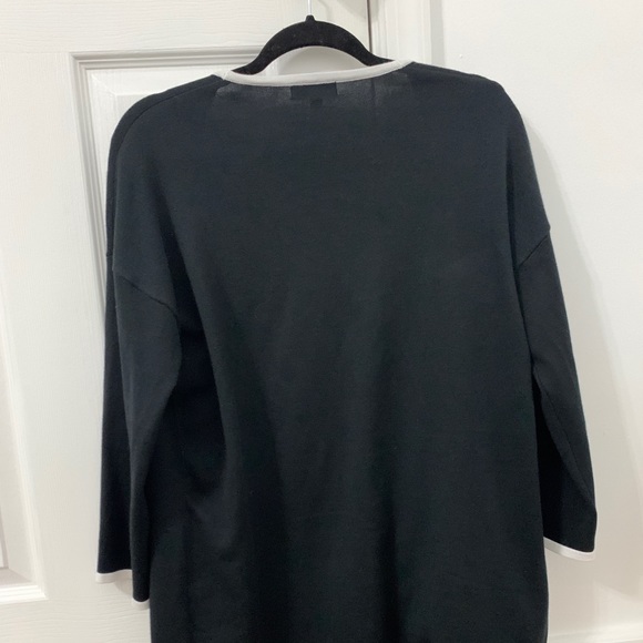 Cardigan - Picture 2 of 3